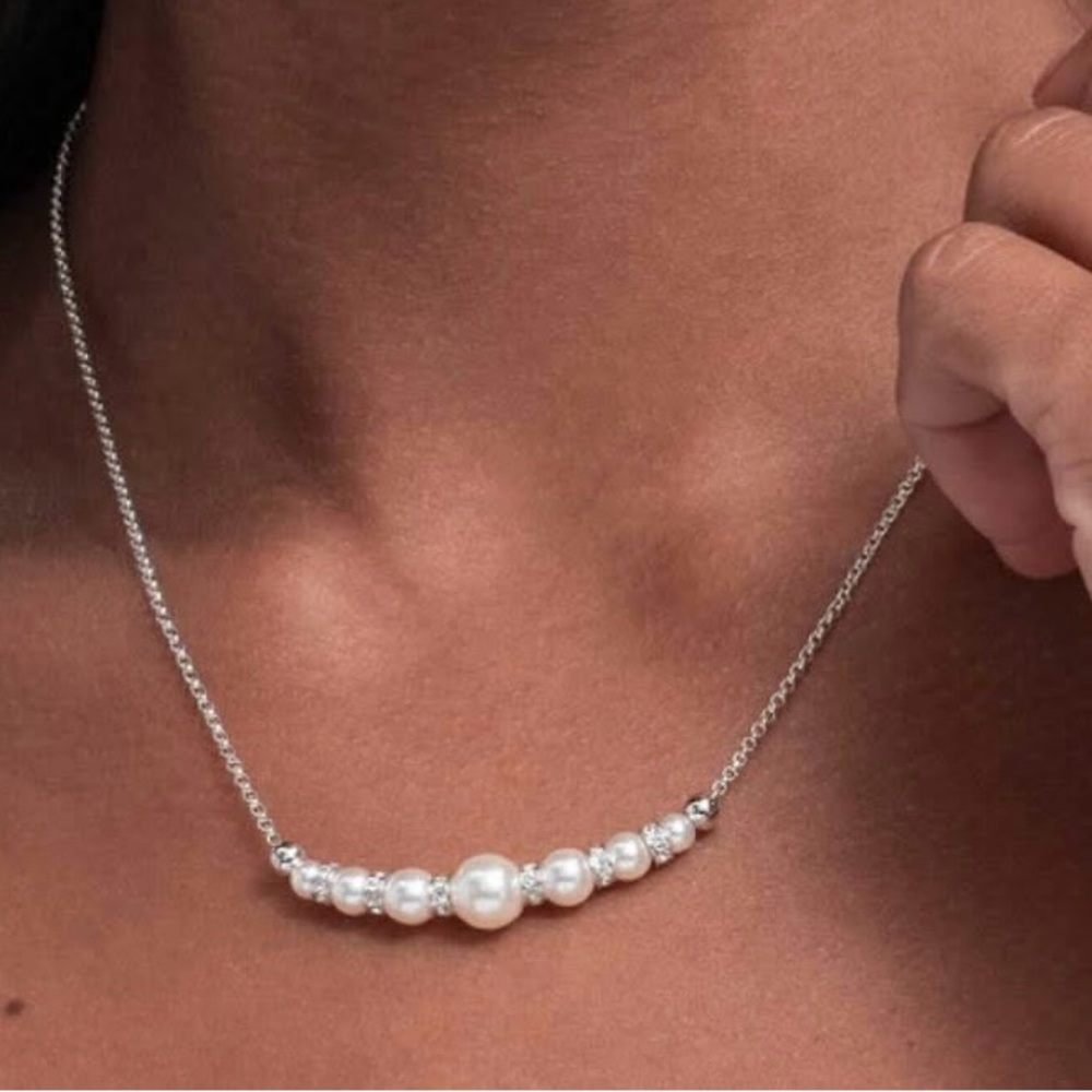 New Touchstone Crystal High Regard Necklace - Picture 2 of 4